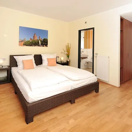 Guesthouse Mainz Hotel 3*